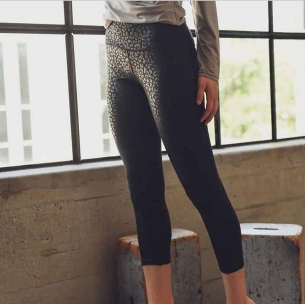 NWT Black Leopard 3/4 Leggings